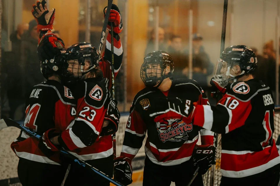 Hey Canucks fans! Ever read one of our game previews and wondered, "How do they come up with that prediction?" You're not alone. We throw ar