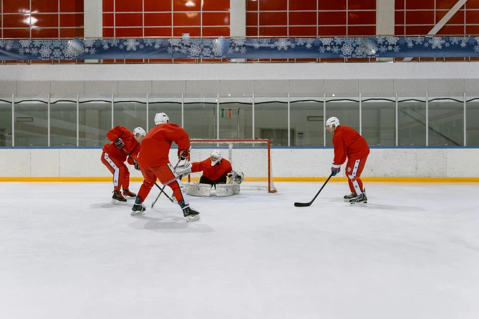 Thatcher Demko: Goalie Stats, Analysis & Injury Updates