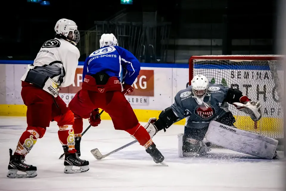 Analyzing the Canucks' Power Play Strategy
